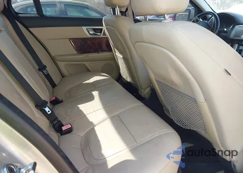 2012 Jaguar Xf z USA, uszkodzony, nr VIN SAJWA0FB0CLS37513